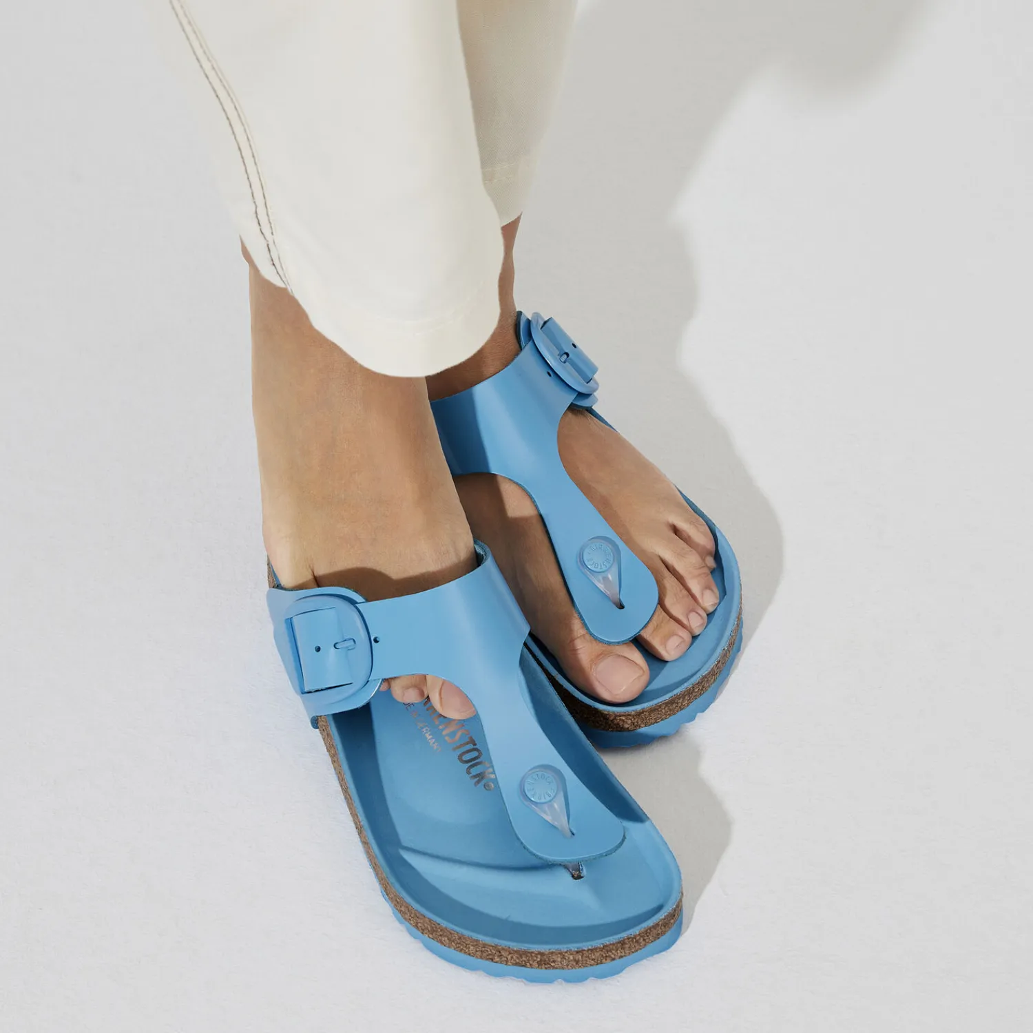 Shop Gizeh Big Buckle Donna Infradito